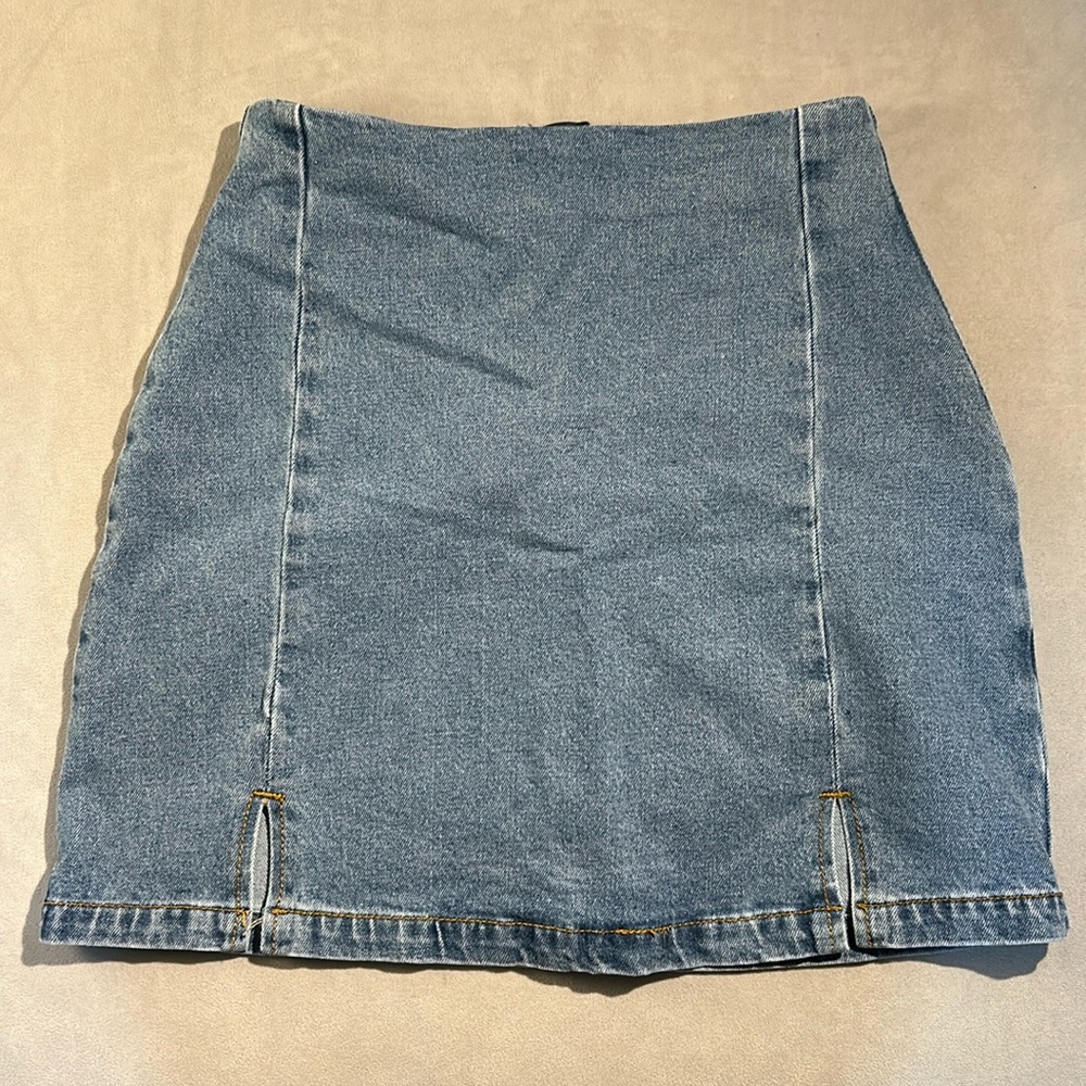 Brandy Melville J Galt Denim Miniskirt Zip Back Front Slits Back Darts Like New